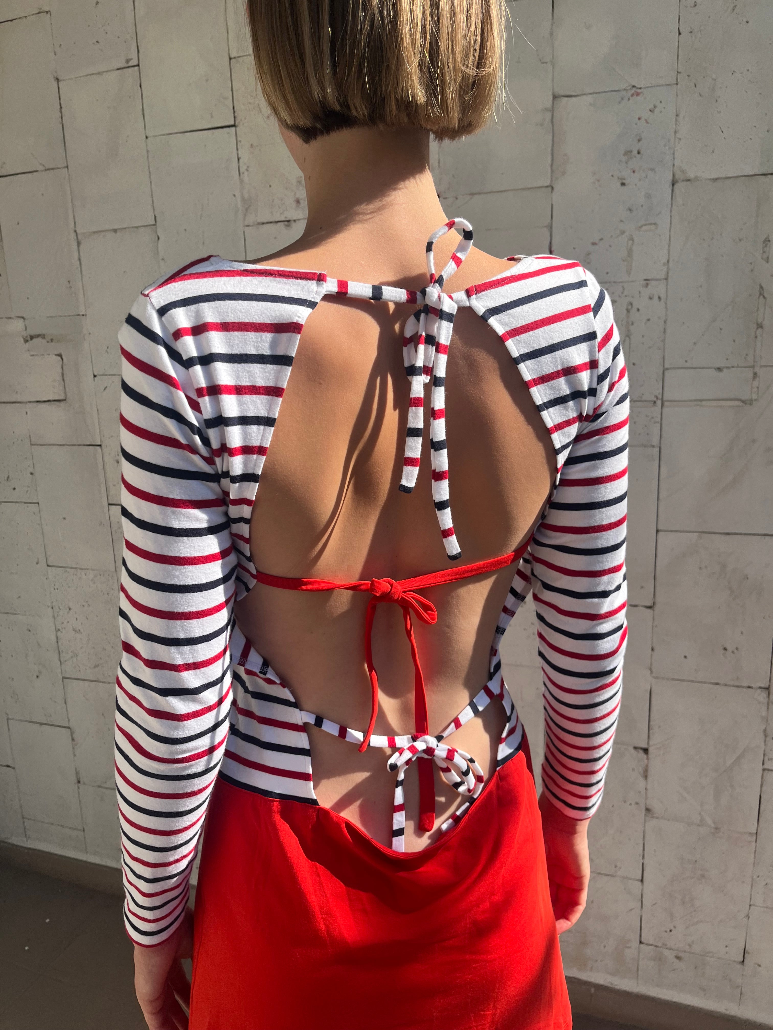 Seaside dress.