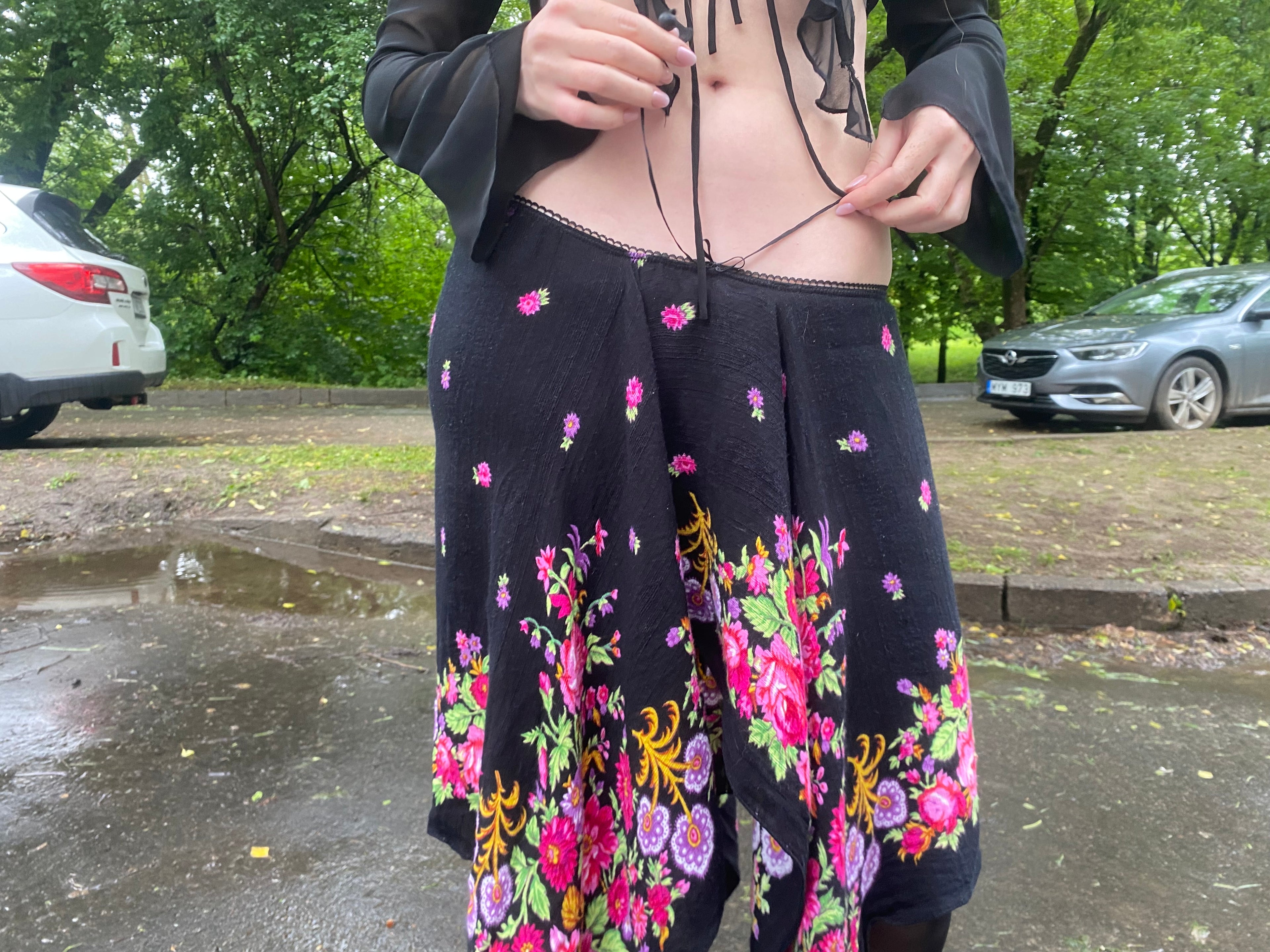 Asymetrical skirt